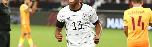 爱游戏-阿德耶米：从拜仁弃儿到德国队新宠的曲线报国路