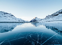 电玩游戏-切赫祝福李昊：你表现一直很棒，祝你决赛好运